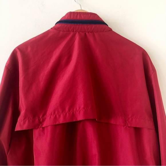 Vintage L.L. Bean Windbreaker with Hidden Hood and Zipper Pockets Size Large - Picture 7 of 12